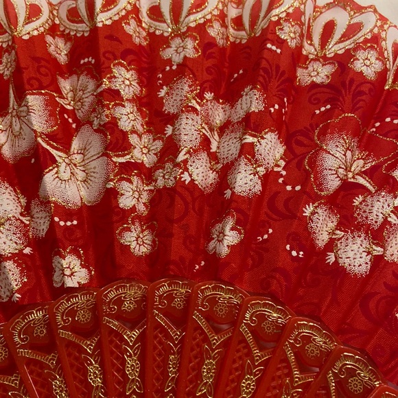 3 hand fans - Picture 9 of 11